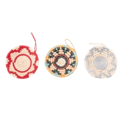 Ruby Red Bowl Ornament 10 Ruby Red Bowl Ornament -home decoration OO.10223OO.10219OO.10217 e944b2c6 249d 4b5f 8b26 cddcba92be81 1800x1800 PhotoRoom