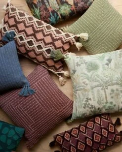 Cacao Diamond Woven Pillow By Justina Blakeney® X Loloi -home decoration P175PJB0032ML00PIL5 roomscene 16