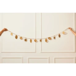 Iron Hamsa + Evil Eye Wall Hanging -home decoration ad687a9e717e416702a37c629e363d1e35e2c89b58a230049b852a23baa05602 PhotoRoom